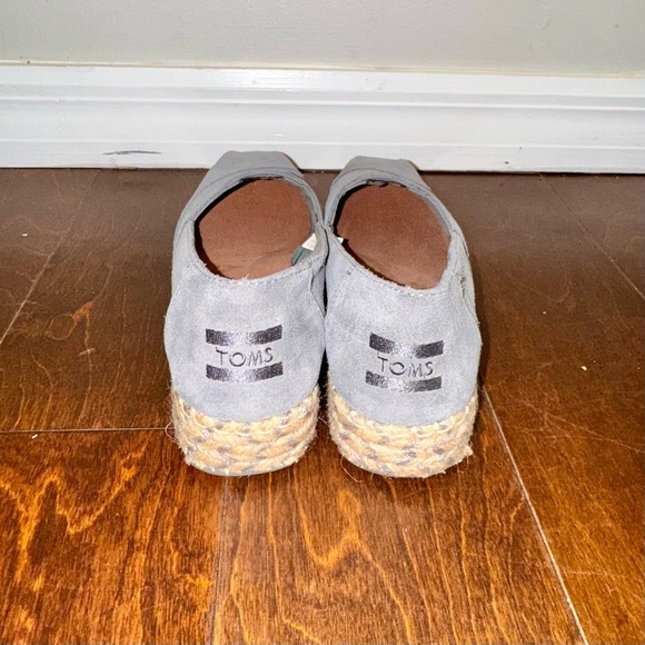 Toms Light Gray Suede Alpargata Platform Espadrilles - Picture 6 of 9